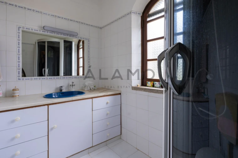 Moradia T9 para Venda em Loule (São Clemente) Foto 25