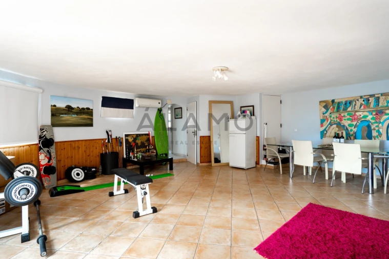 Moradia T9 para Venda em Loule (São Clemente) Foto 49