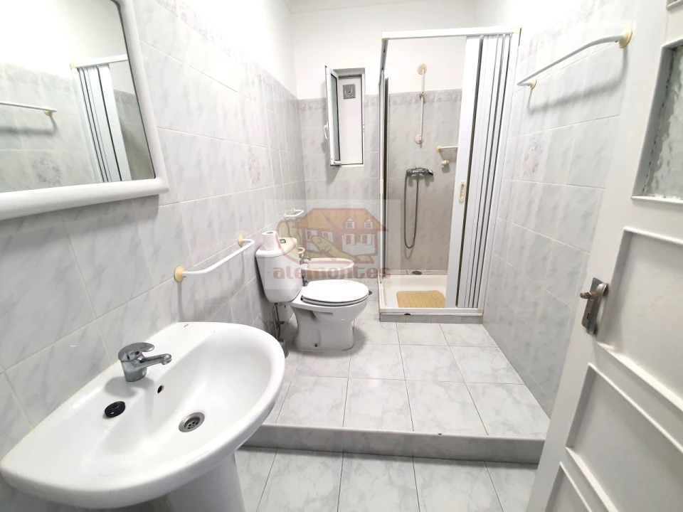 Apartamento T3 para Venda em Grândola e Santa Margarida da Serra Foto 6