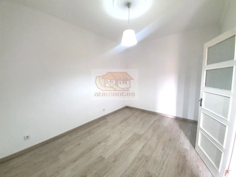 Apartamento T3 para Venda em Grândola e Santa Margarida da Serra Foto 7