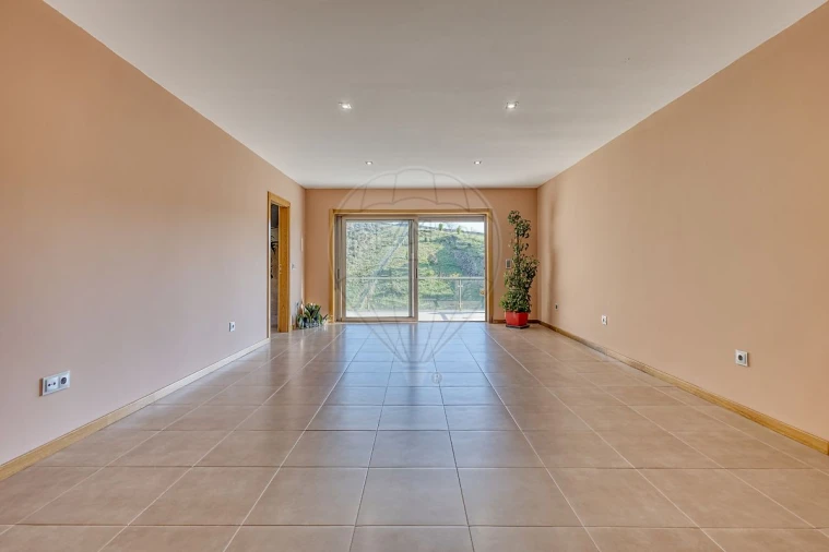 Moradia T3 para Venda em Melres e Medas Foto 8