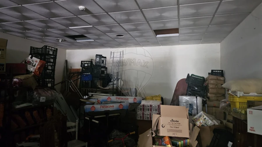 Loja para Venda em Póvoa de Santa Iria e Forte da Casa Foto 8