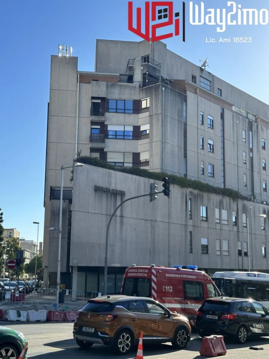 Apartamento T3 para Venda em Ramalde Foto 36