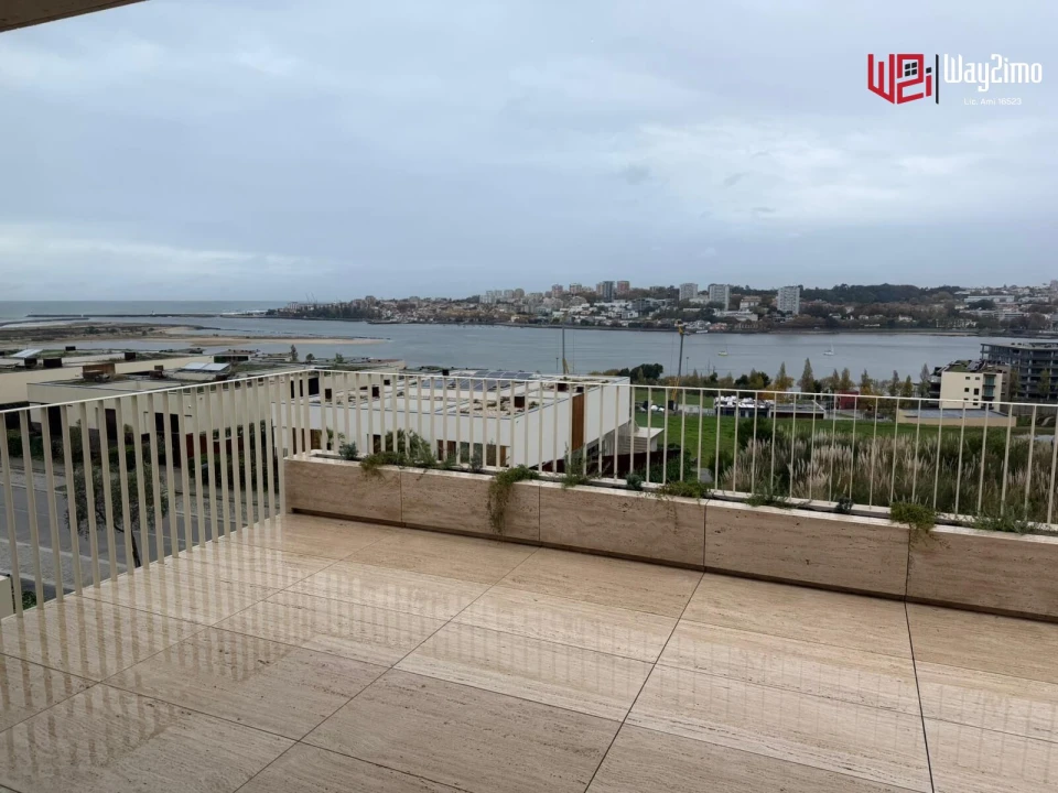 Moradia T4 para Venda em Canidelo Foto 25