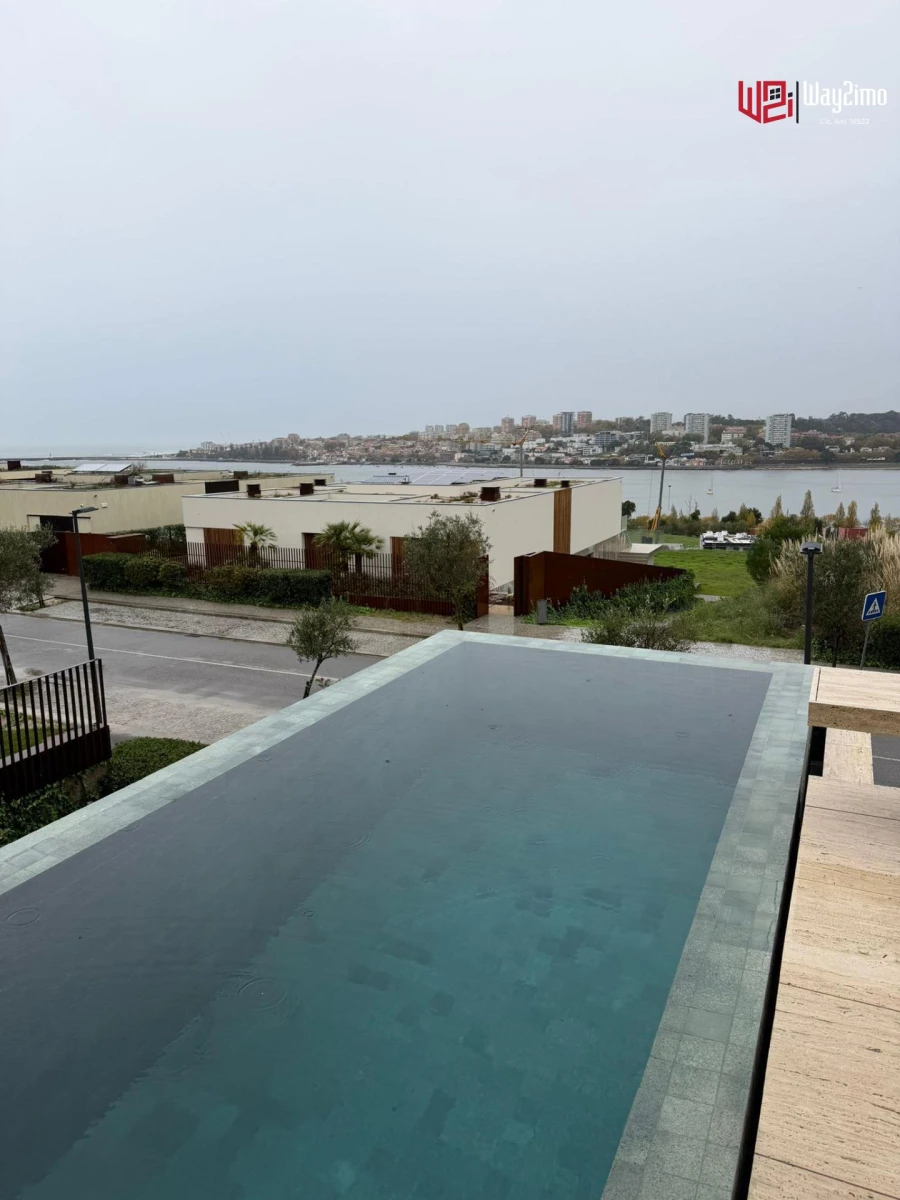 Moradia T4 para Venda em Canidelo Foto 11