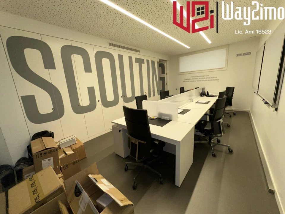 Moradia T5 para Venda em Lordelo do Ouro e Massarelos Foto 20