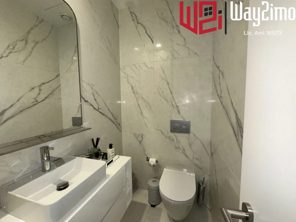 Moradia T5 para Venda em Lordelo do Ouro e Massarelos Foto 33