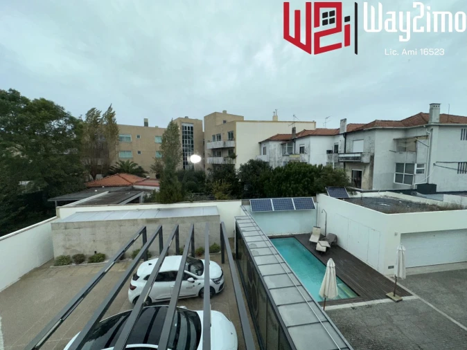 Moradia T5 para Venda em Lordelo do Ouro e Massarelos Foto 1