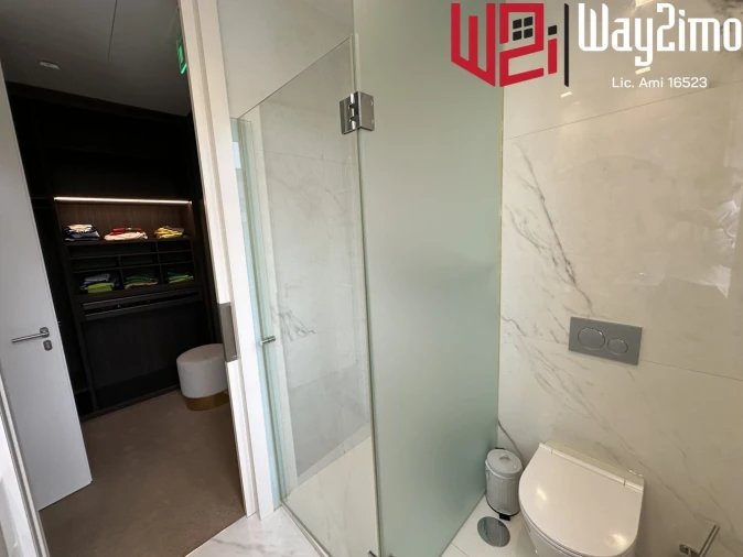 Moradia T5 para Venda em Lordelo do Ouro e Massarelos Foto 35