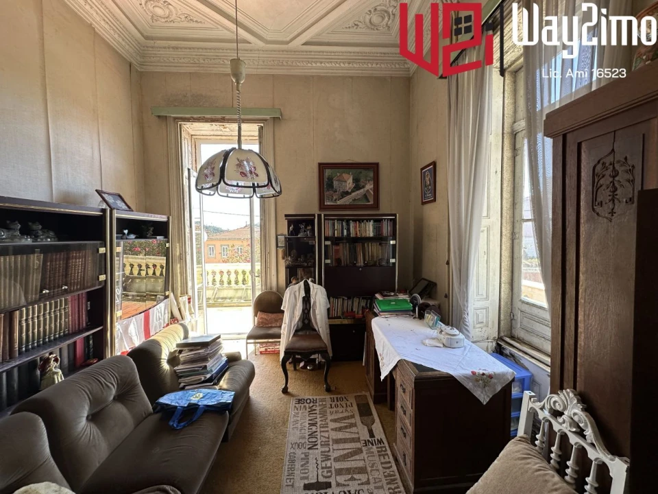 Moradia T10 para Venda em Macieira da Maia Foto 48