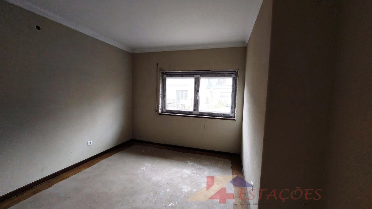 Prédio para Venda em Pedrouços Foto 17