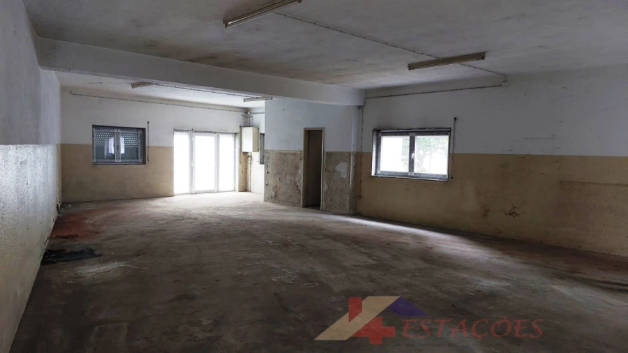 Prédio para Venda em Pedrouços Foto 8