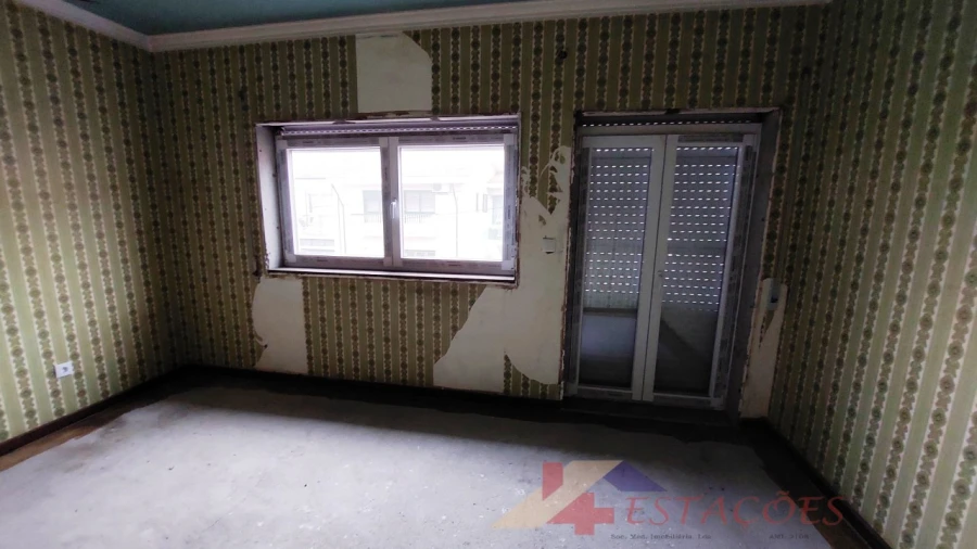 Prédio para Venda em Pedrouços Foto 24