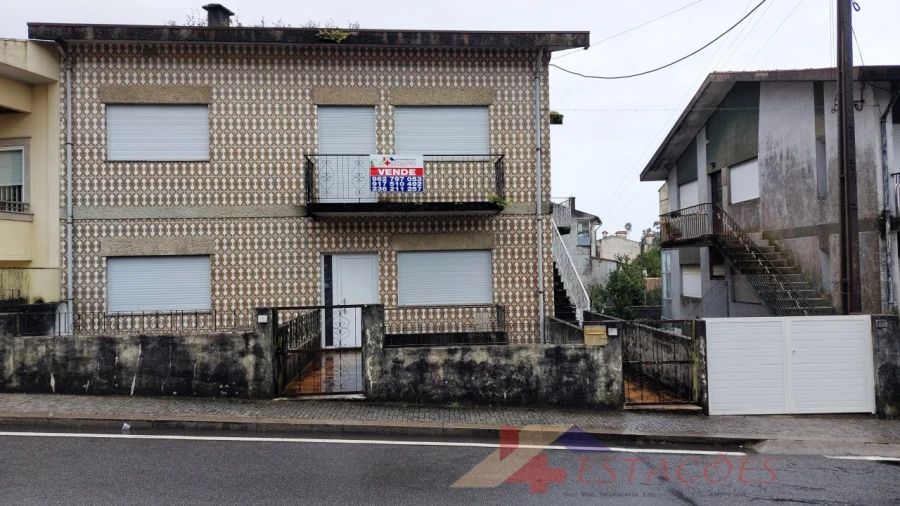 Prédio para Venda em Pedrouços Foto 1