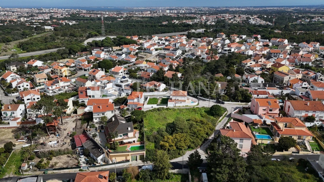 Terreno para Venda em Charneca de Caparica e Sobreda Foto 4