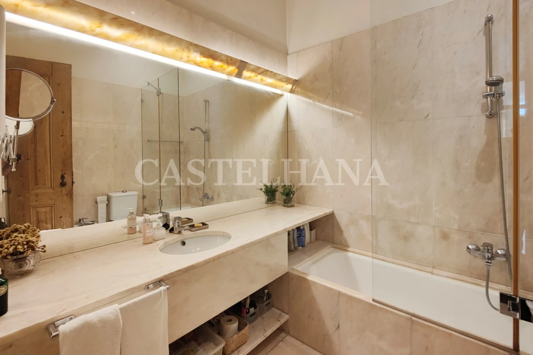 Apartamento T7 para Venda em Misericórdia Foto 24