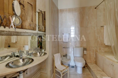Apartamento T7 para Venda em Misericórdia