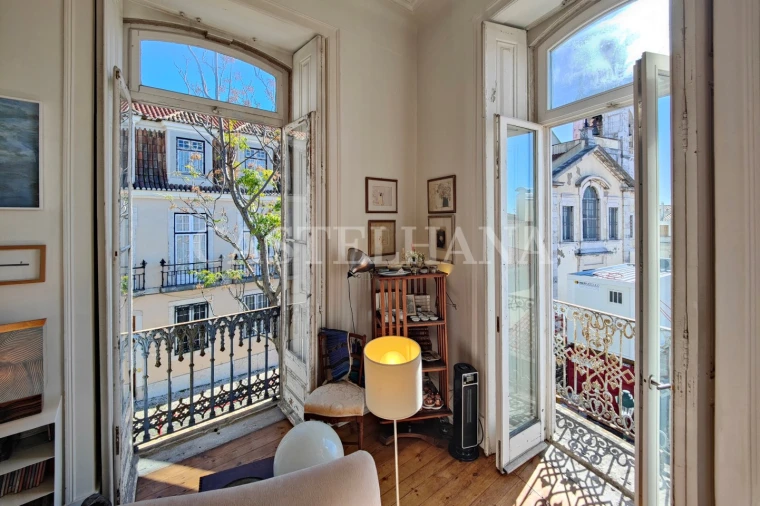 Apartamento T7 para Venda em Misericórdia Foto 3