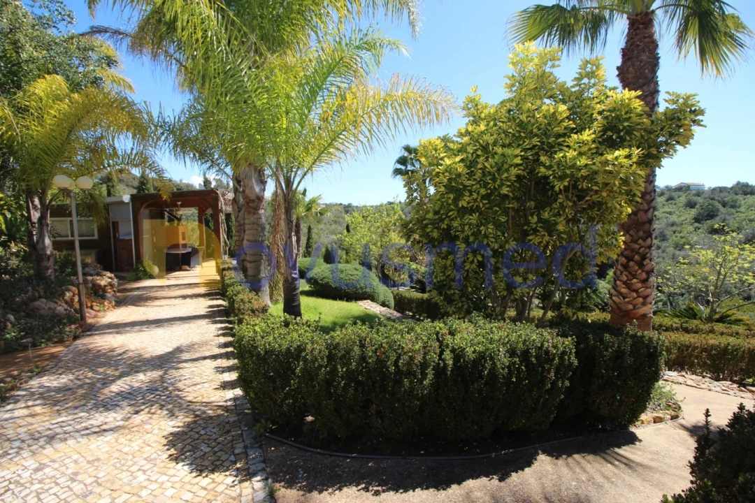 Moradia T4 para Venda em Albufeira e Olhos de Água Foto 32