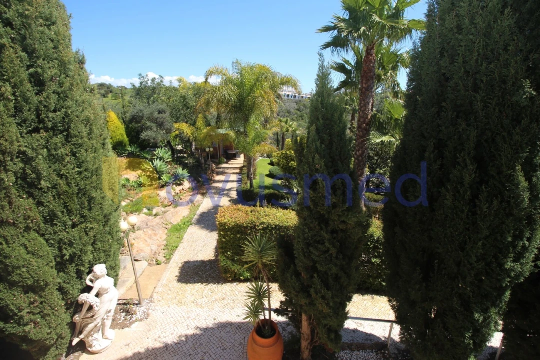 Moradia T4 para Venda em Albufeira e Olhos de Água Foto 49