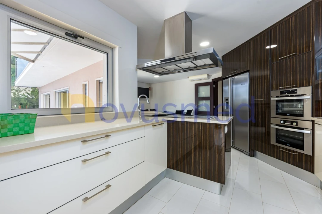 Moradia T4 para Venda em Albufeira e Olhos de Água Foto 54