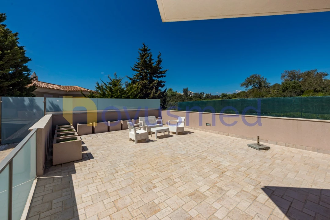 Moradia T4 para Venda em Albufeira e Olhos de Água Foto 67