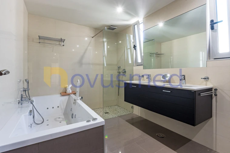 Moradia T4 para Venda em Albufeira e Olhos de Água Foto 18