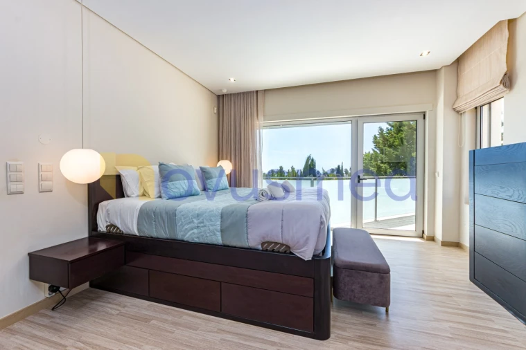 Moradia T4 para Venda em Albufeira e Olhos de Água Foto 22