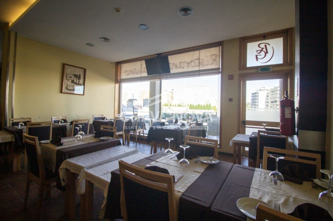 Negócio para Trespasse em Arcozelo Foto 7