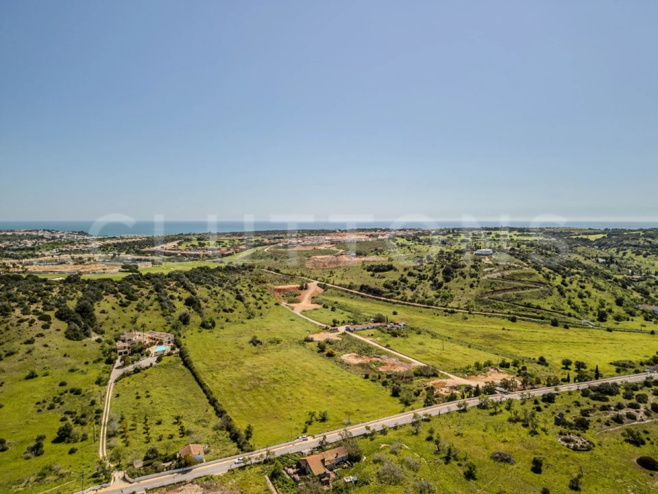 Terreno Misto para Venda em Lagos (São Sebastião e Santa Maria) Foto 11
