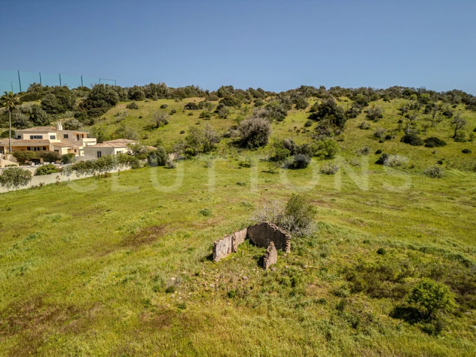 Terreno Misto para Venda em Lagos (São Sebastião e Santa Maria) Foto 19