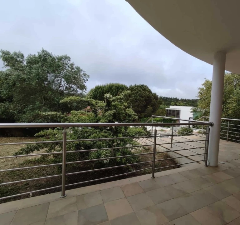 Moradia T4 para Venda em Queluz e Belas Foto 36