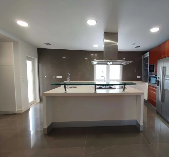 Moradia T4 para Venda em Queluz e Belas Foto 11