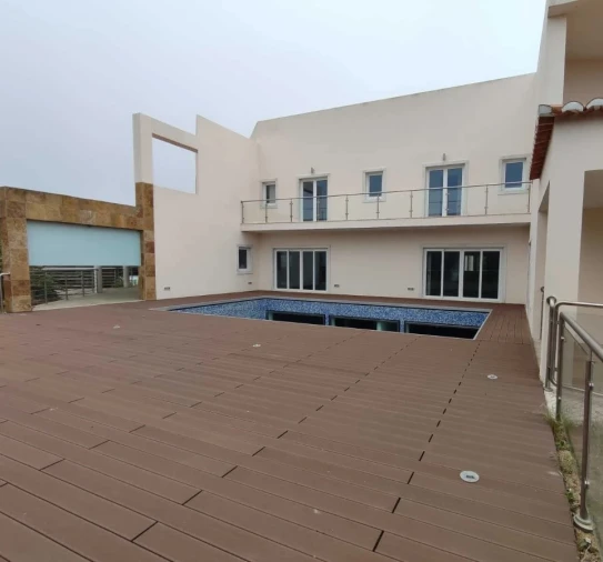 Moradia T4 para Venda em Queluz e Belas Foto 16