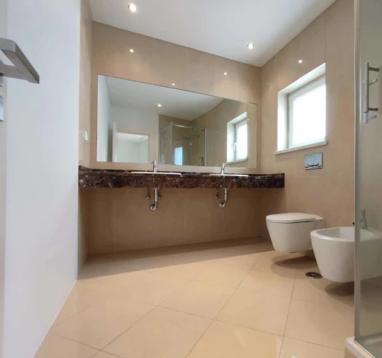 Moradia T4 para Venda em Queluz e Belas Foto 22