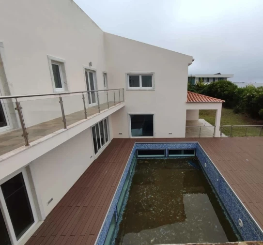 Moradia T4 para Venda em Queluz e Belas Foto 23