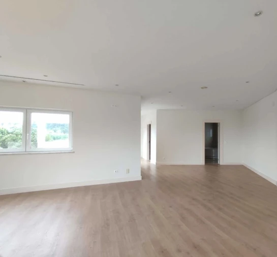 Moradia T4 para Venda em Queluz e Belas Foto 28