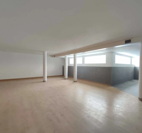 Moradia T4 para Venda em Queluz e Belas Foto 31