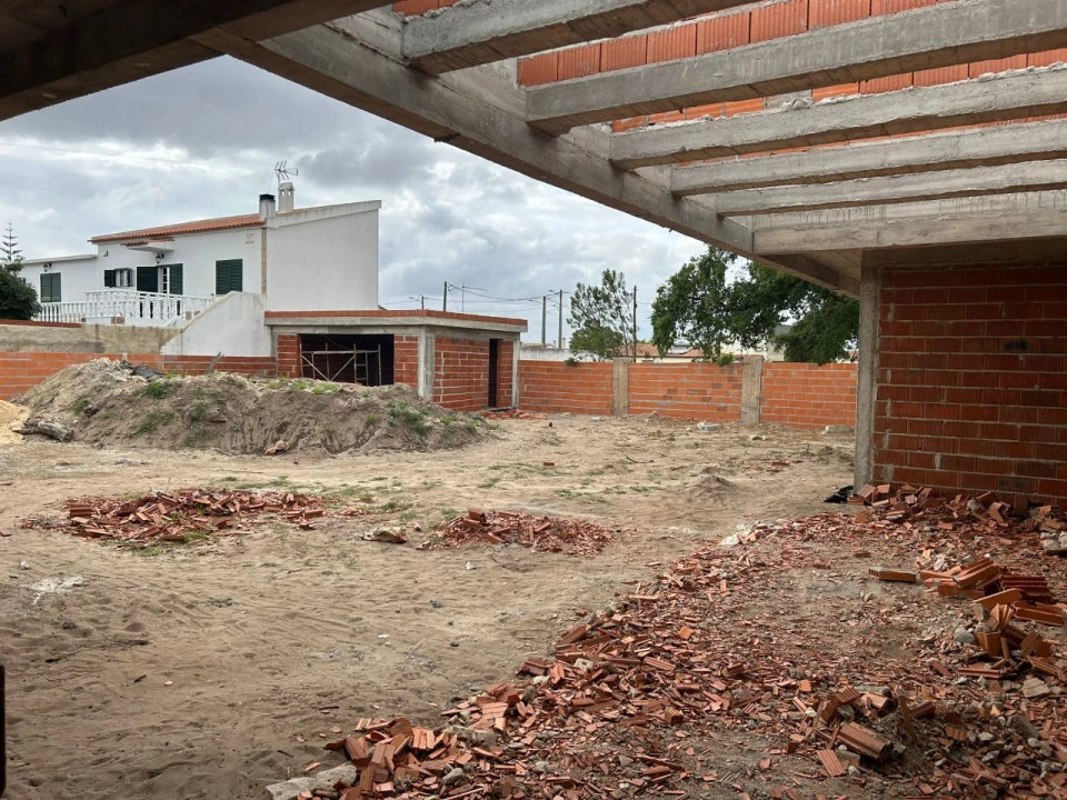 Moradia T4 para Venda em Fernao Ferro Foto 7