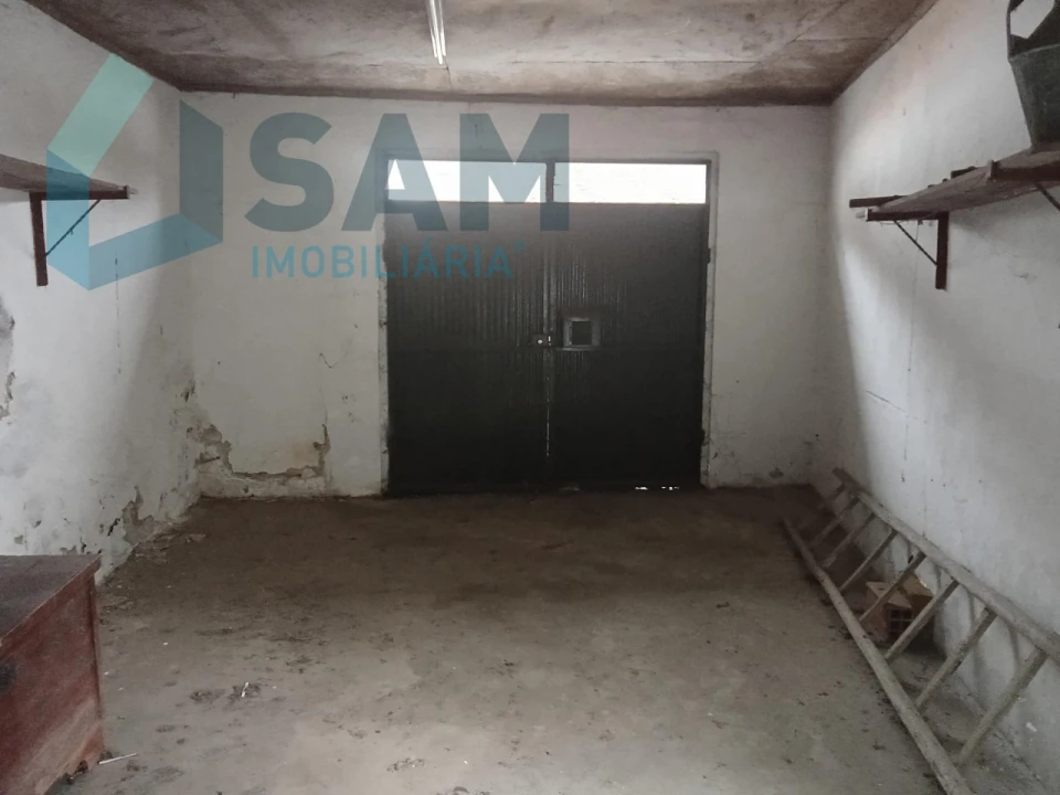 Moradia T2 para Venda em Olhalvo Foto 8