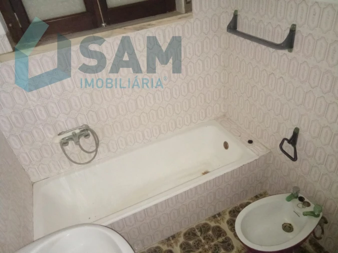 Moradia T2 para Venda em Olhalvo Foto 16