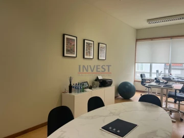 Escritório para Arrendamento em Aldoar, Foz do Douro e Nevogilde