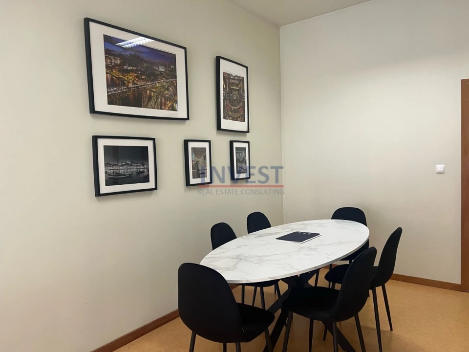 Escritório para Arrendamento em Aldoar, Foz do Douro e Nevogilde Foto 7