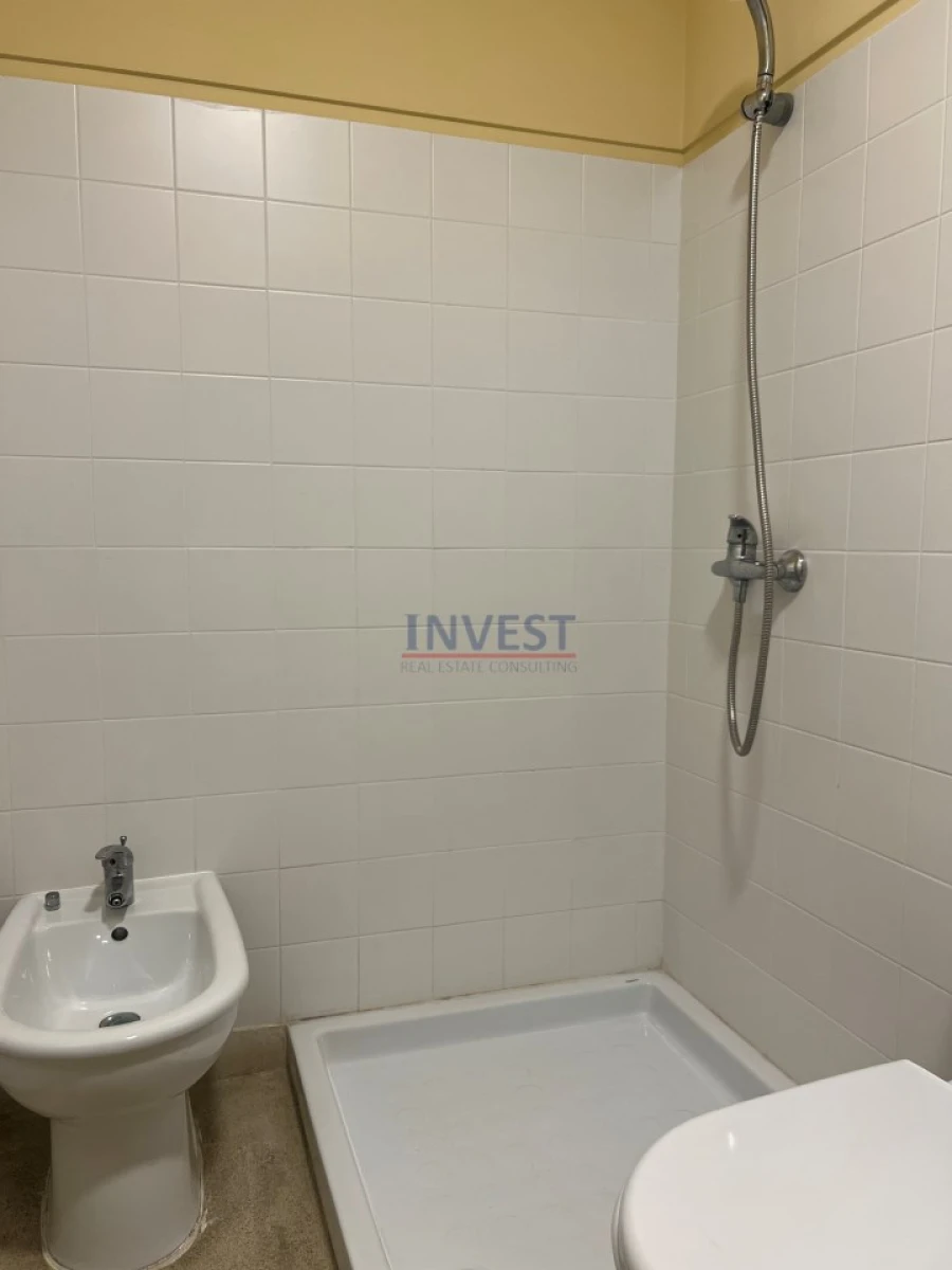 Escritório para Arrendamento em Aldoar, Foz do Douro e Nevogilde Foto 12