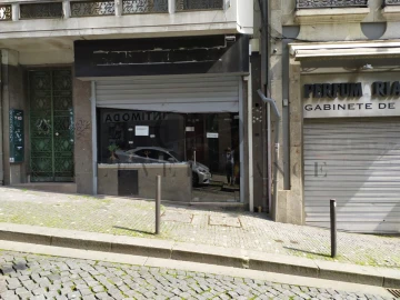 Negócio para Cedência de Quotas em Cedofeita, Santo Ildefonso, Sé, Miragaia, São Nicolau e Vitória