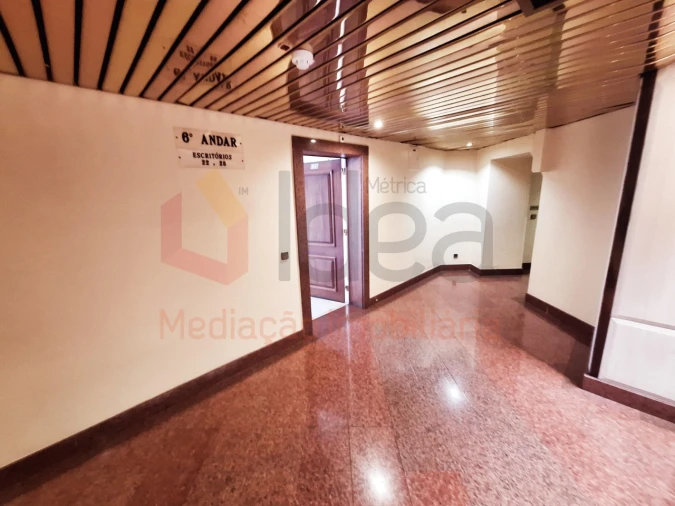 Escritório para Venda em Santa Maria Maior Foto 2