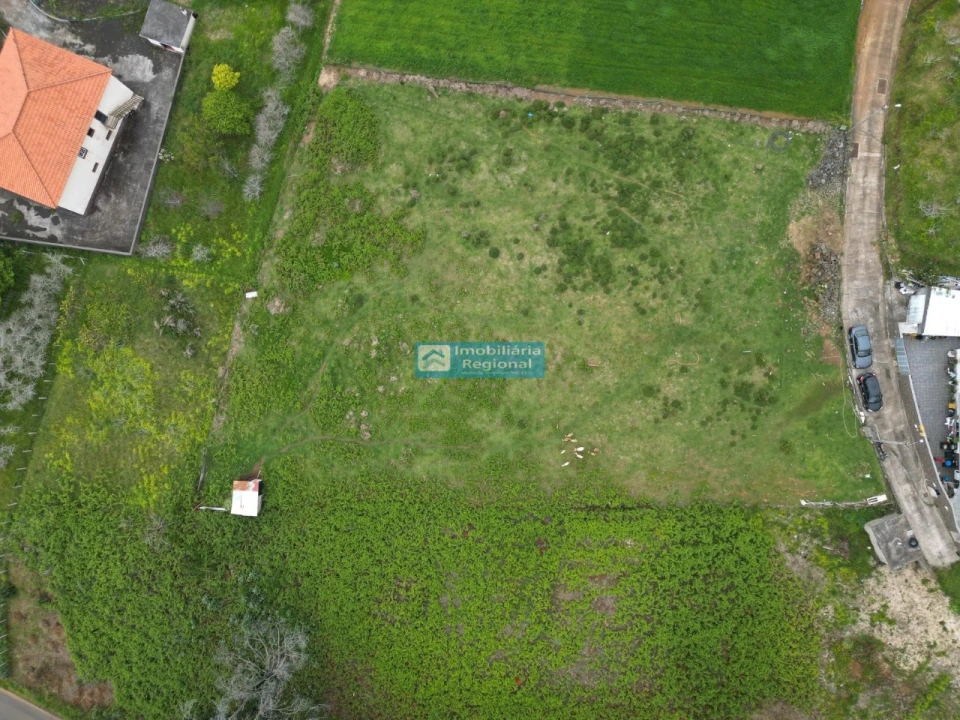 Terreno para Venda em Fajã da Ovelha Foto 4