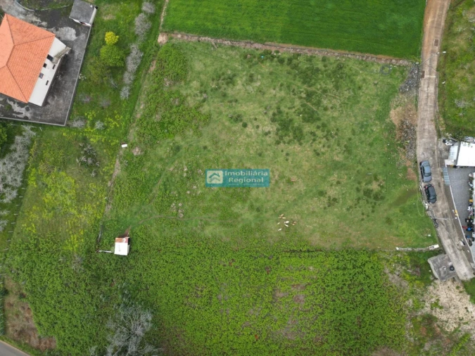Terreno para Venda em Fajã da Ovelha Foto 4