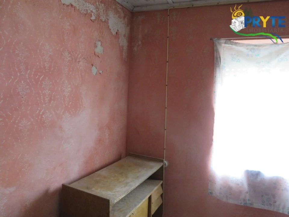 Moradia T2 para Venda em Troviscal Foto 13