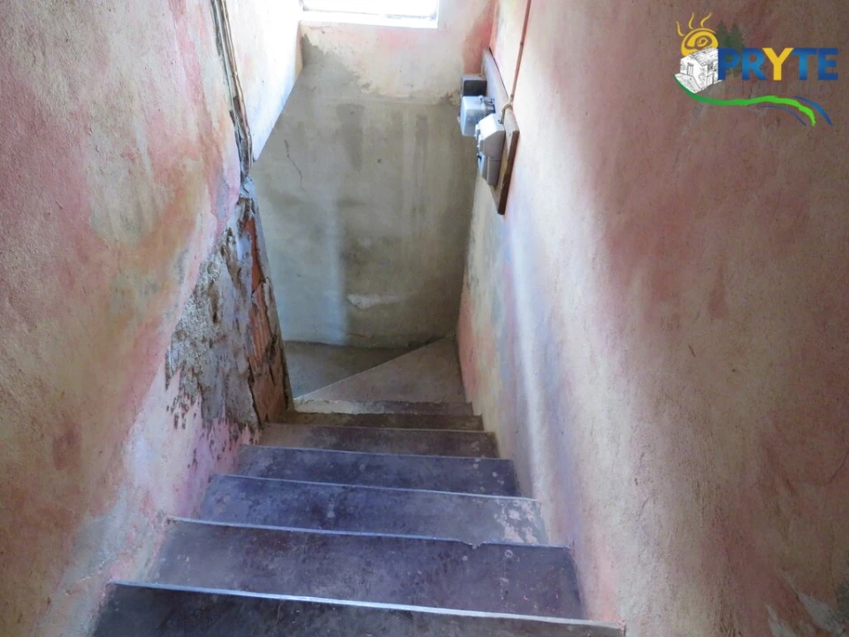 Moradia T2 para Venda em Troviscal Foto 15